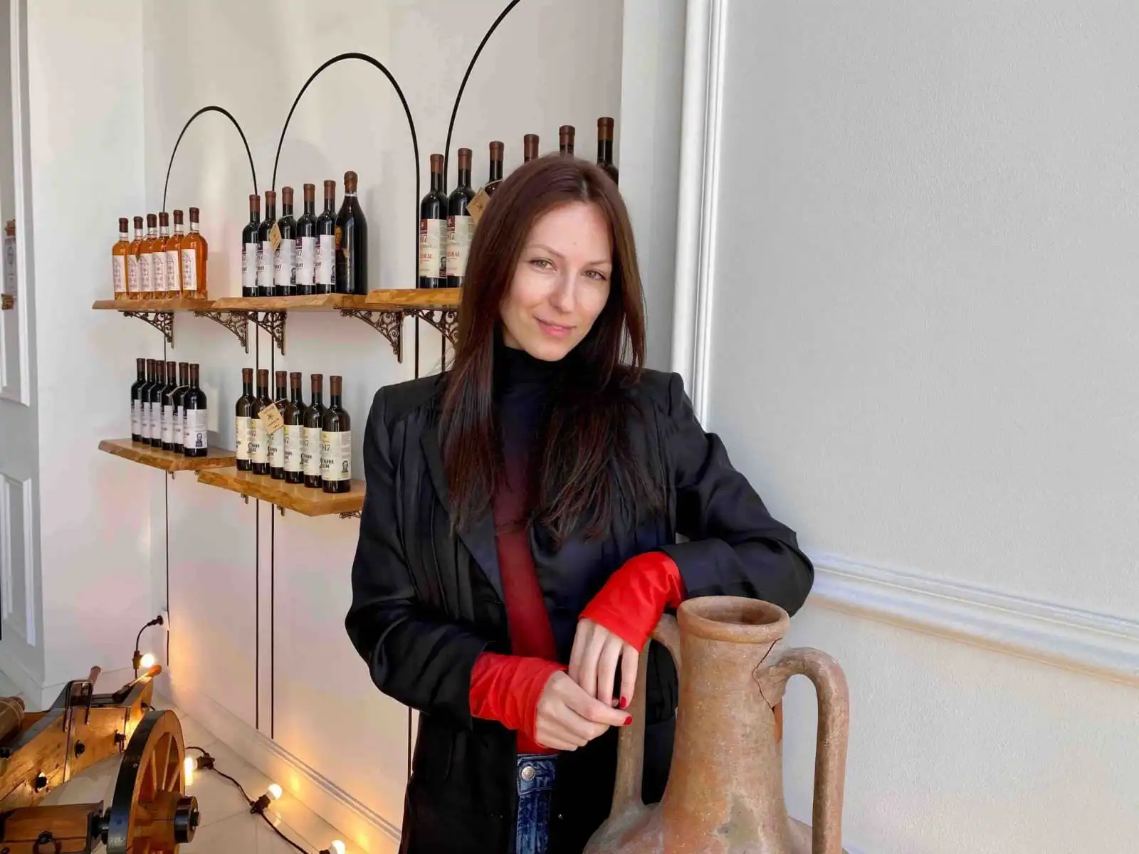 Leuntea Vin: История качественного вина начинается с преданности делу поколений виноделов