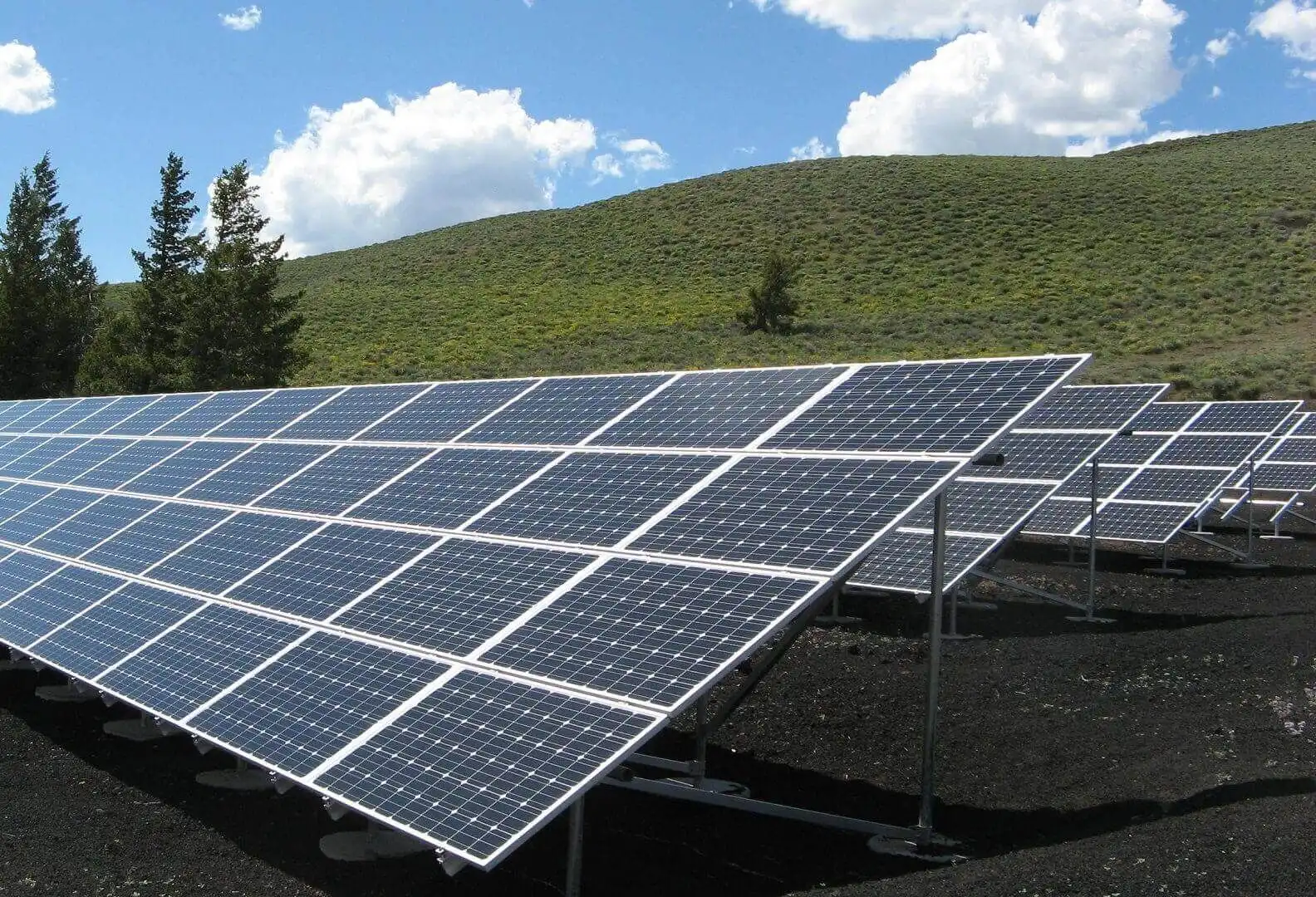 Utilizarea surselor de energie renovabilă în contextul schimbărilor climatice