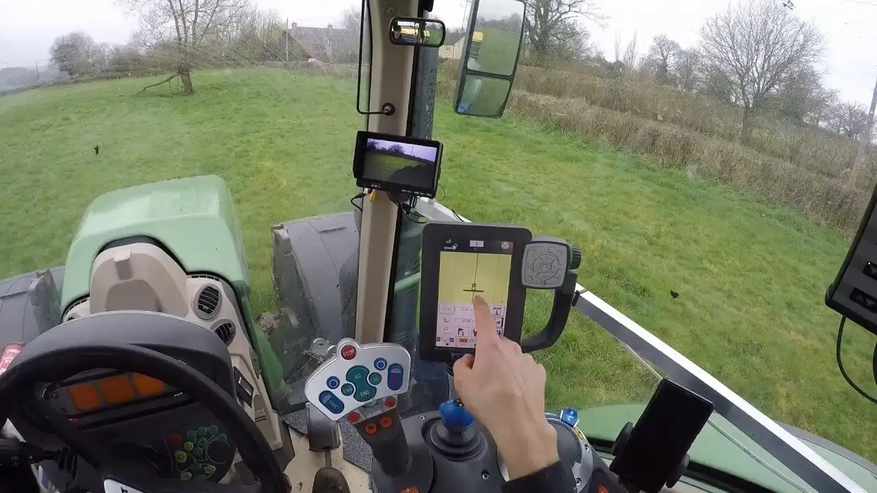 Se înmulțesc furturile de dispozitive GPS și instrumente agricole de precizie