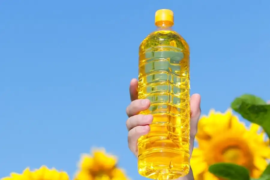 Производство подсолнечного масла в Украине в мае упало более чем на 40%