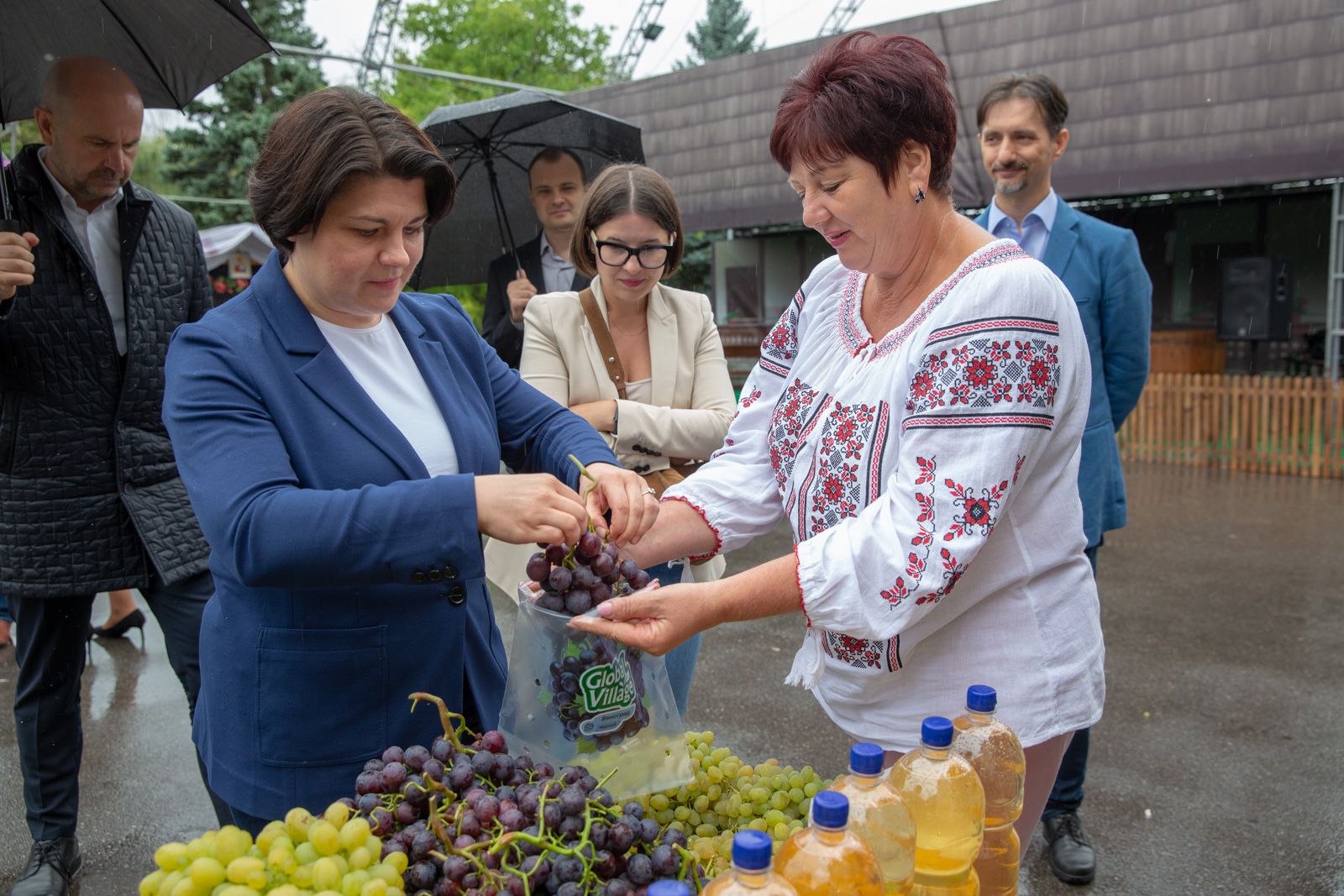 târg agricultori producție - AgroExpert.md