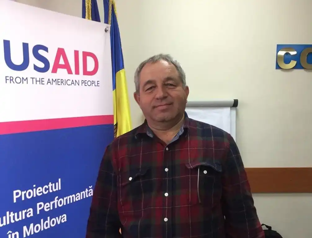 Pentru creșterea producției și calității fructelor din specii sâmburoase și diminuarea volumul manoperei trebuie să ajustăm structura plantației la tăierea mecanizată de contur