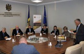 reproducere instituție tauri - AgroExpert.md