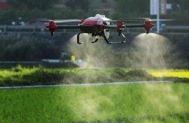 Индийский агродрон с бензиновым двигателем - agroexpert.md