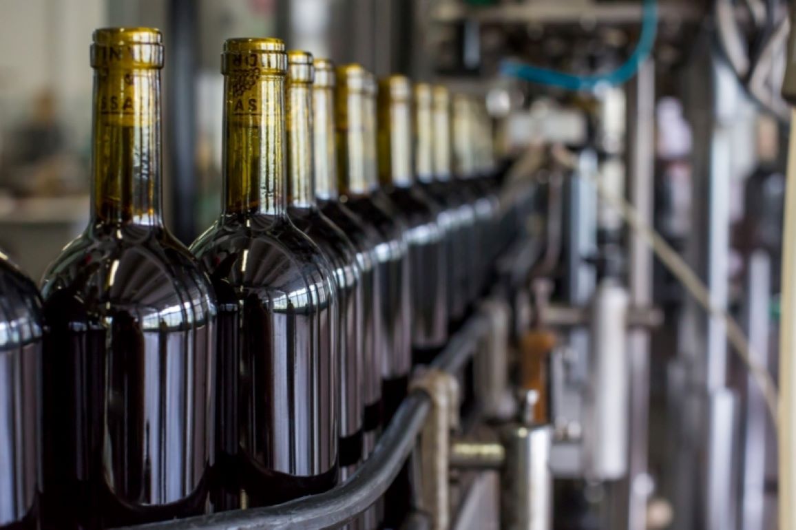 Первая поставка в Молдову винной бутылки из Азербайджана - agroexpert.md