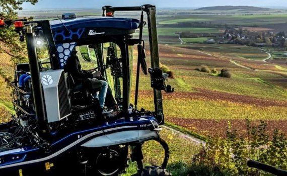 Новые тракторы для виноградников New Holland TE6 - agroexpert.md