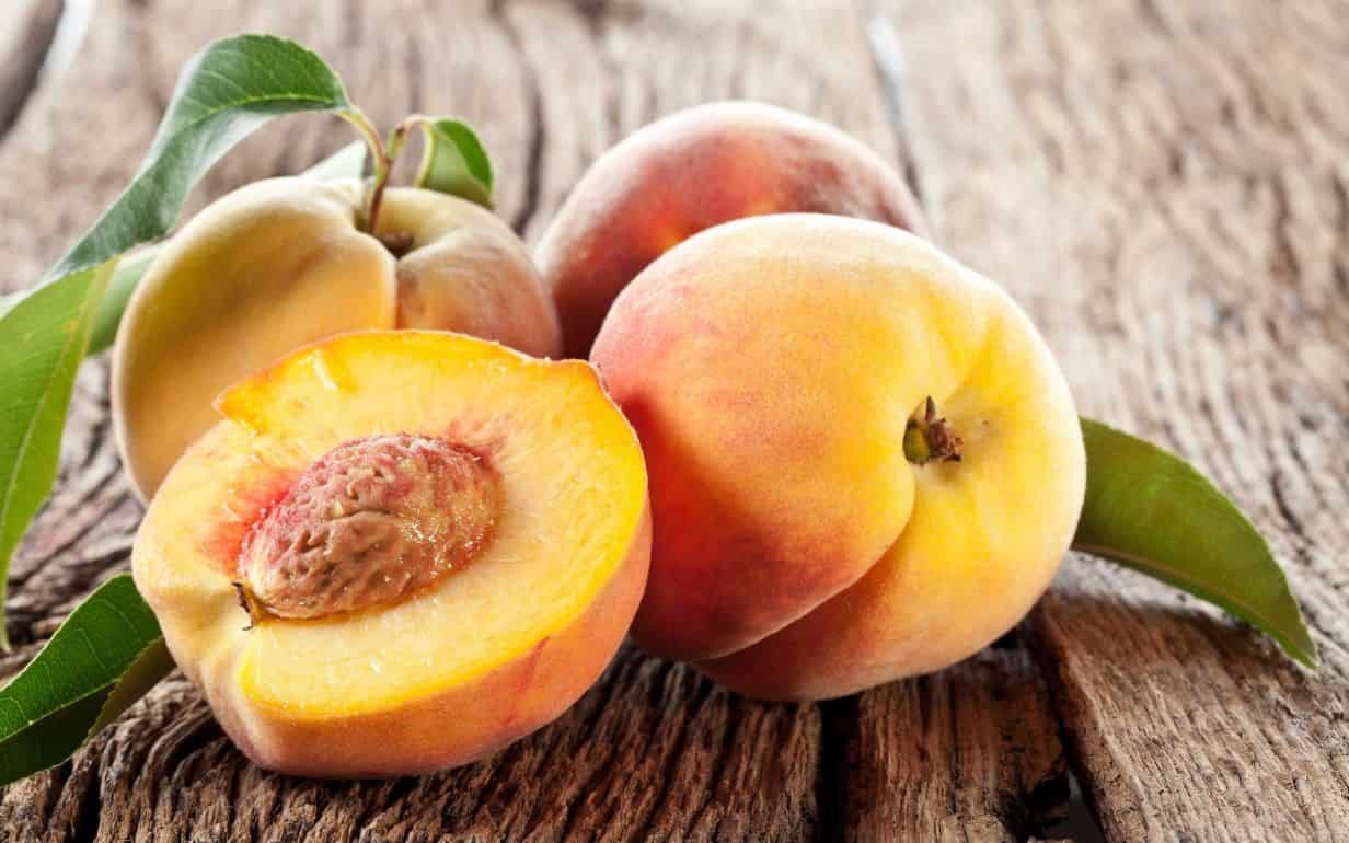 В Молдове из-за низкого урожая высокие цены на персик держались все лето - agroexpert.md