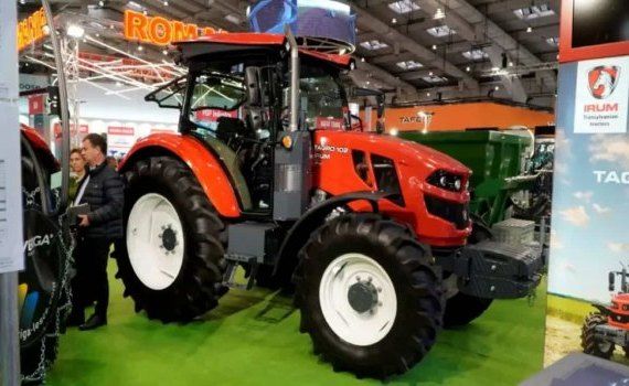Румынский производитель IRUM показал свои тракторы на Agritechnica 2023 - agroexpert.md