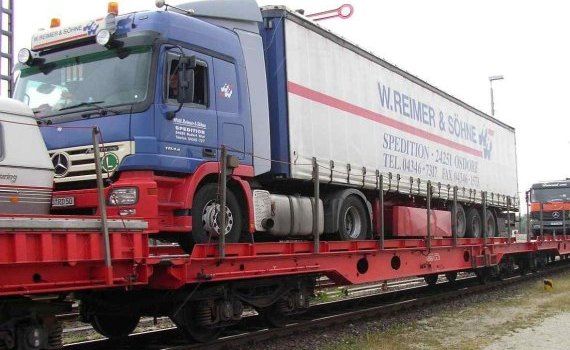 Блокада границы: грузовики повезли поездами - agroexpert.md