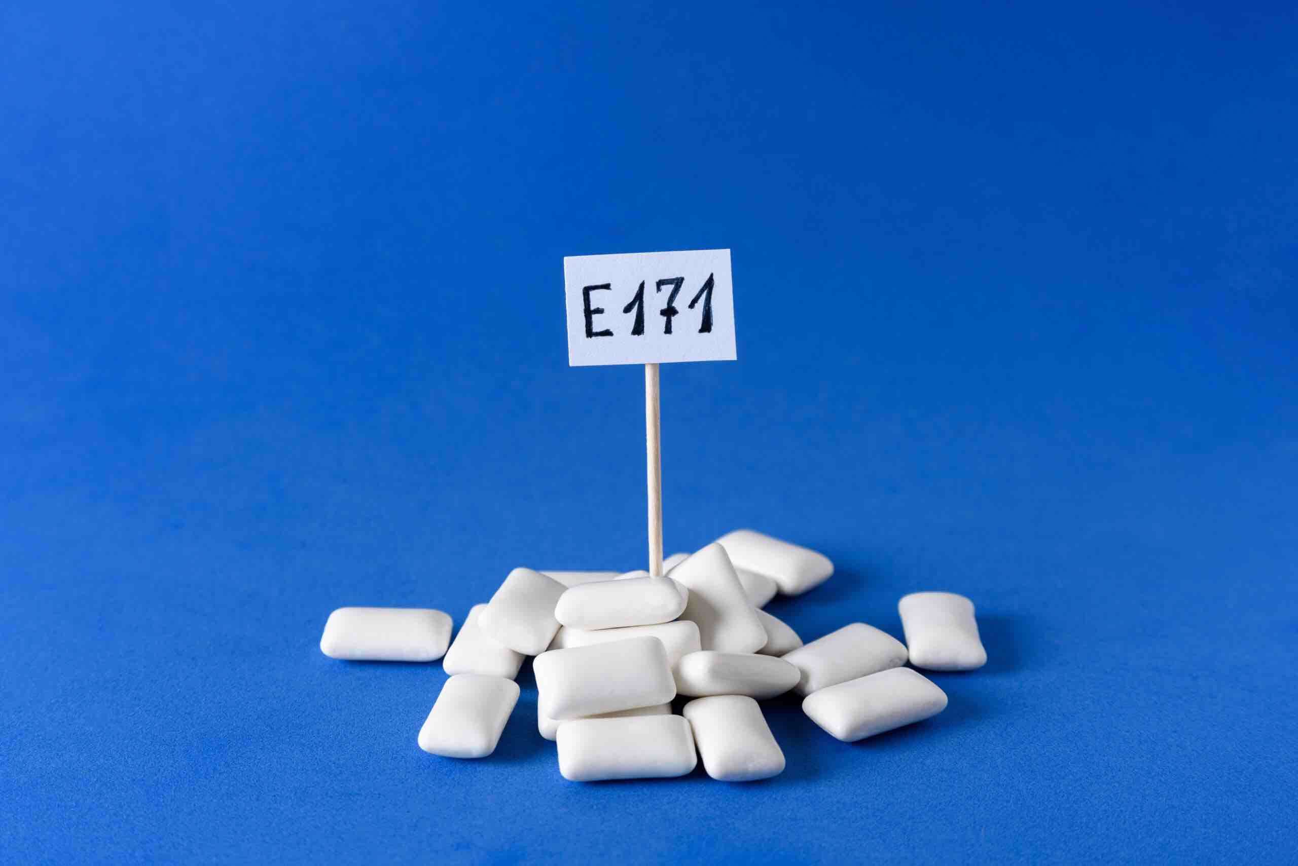 RM a interzis utilizarea aditivului E171 în produsele alimentare - agroexpert.md