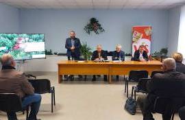 Прибыль гарантирована – экономика садов промышленного яблока на семинарах Speranța Con