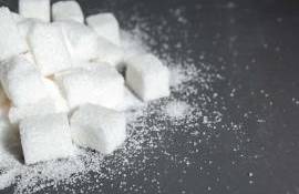 Expert: În 2024 se observă primele semnale de ieftinire la importul de zahăr