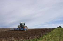 30 aprilie - ultima zi pentru a accesa grantul Managementul durabil al terenurilor - agroexpert.md