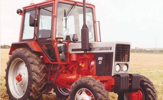 Reținuți pentru escrocherii: Au luat banii, dar nu au livrat tractorul - agroexpert.md