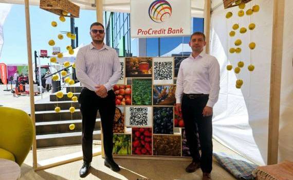 ProCredit Bank, la Ziua Fructelor: Sprijin pentru afacerile agricole - agroexpert.md