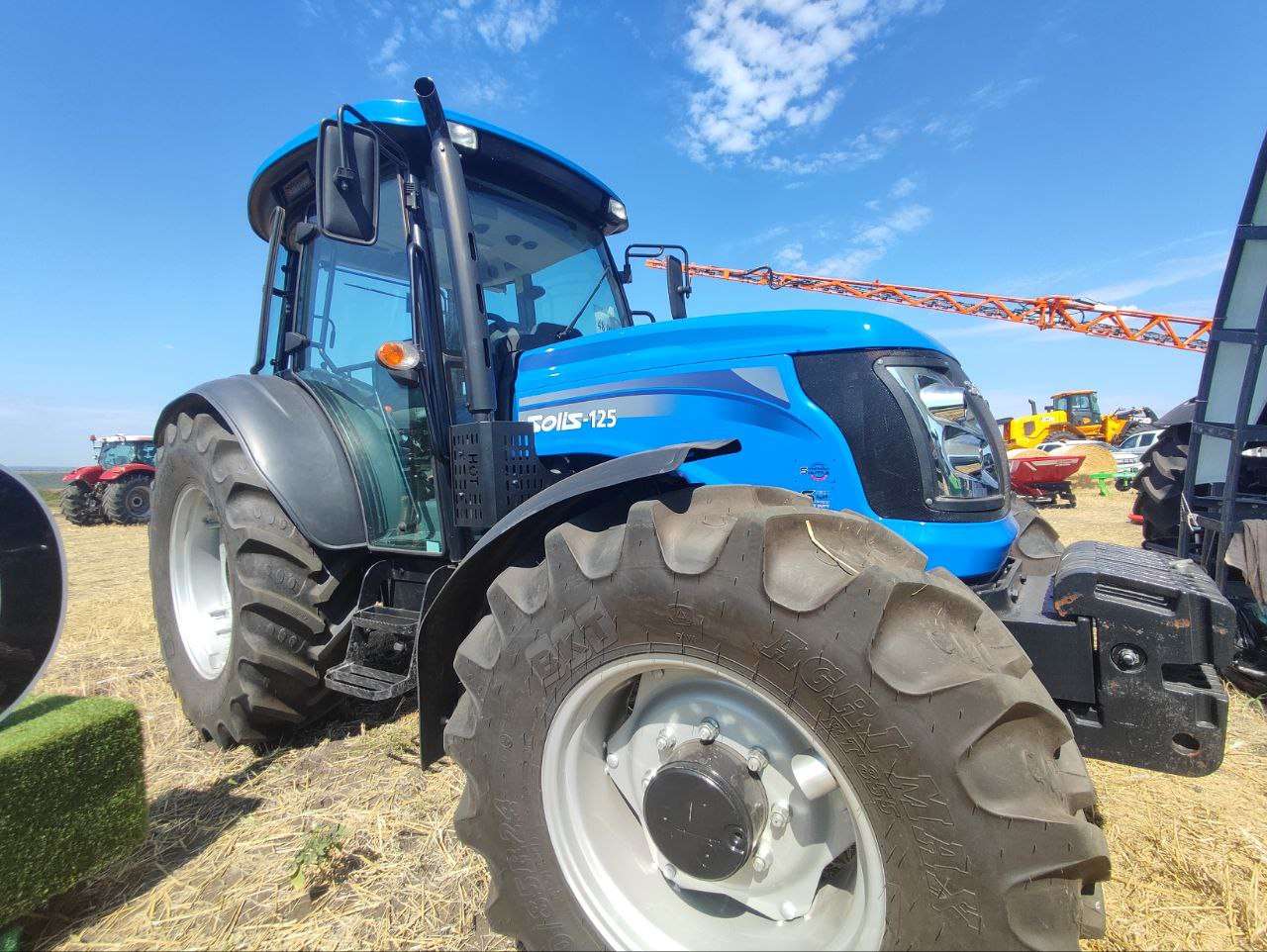 Ofertă specială la TehAgroFest: Agrimatco prezintă tractorul Solis - 125 - agroexpert.md