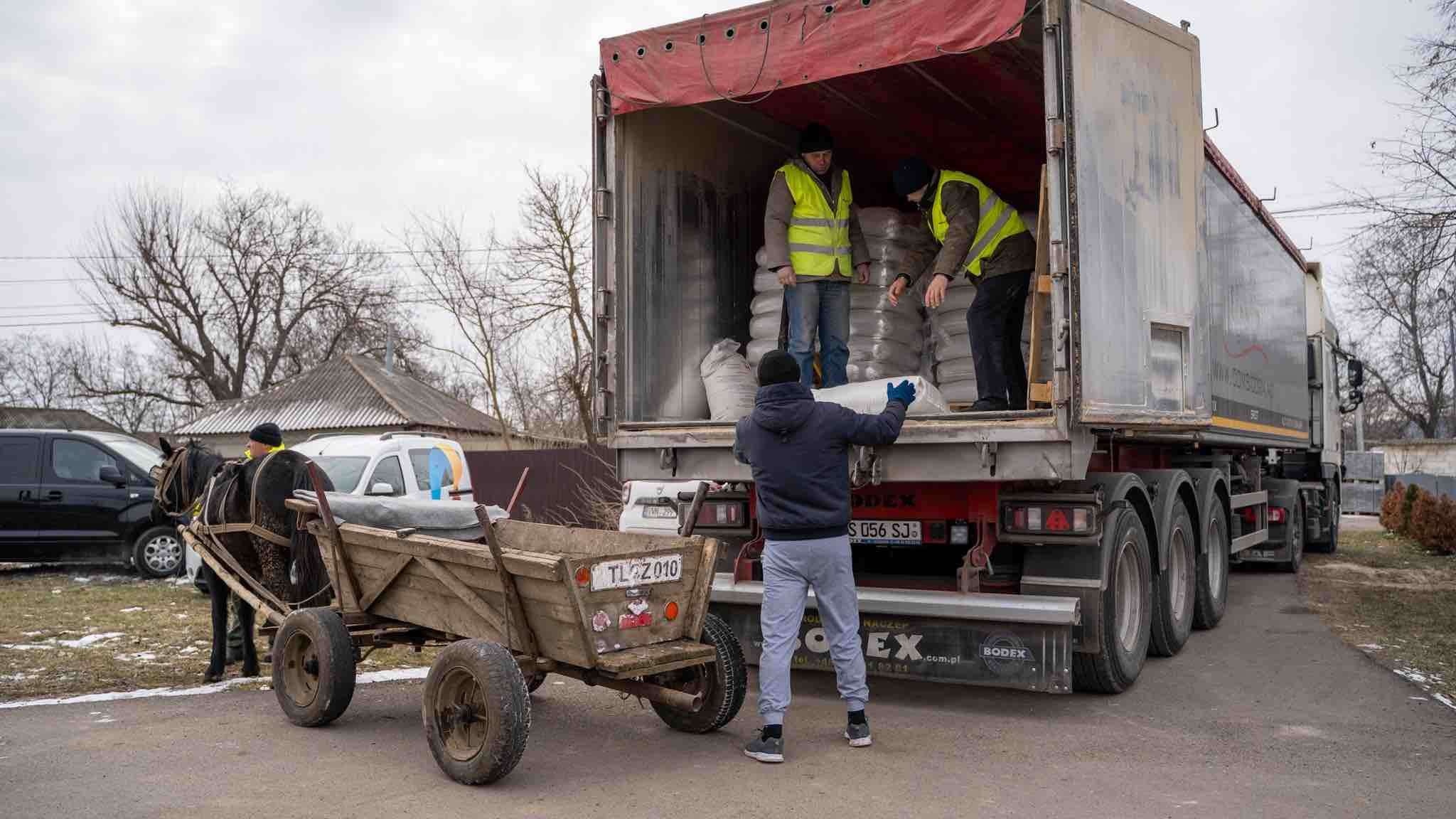 FAO gospodării primesc furaje pentru creșterea animalelor - agroexpert.md 