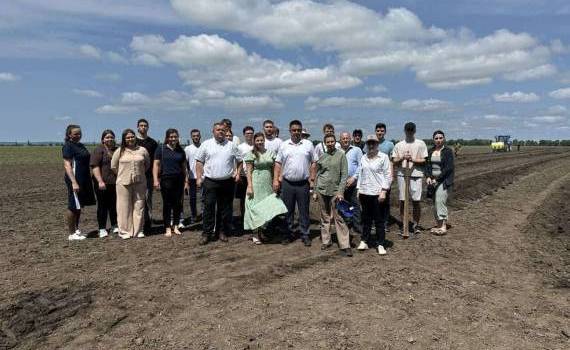 ТУМ закладывает учебные виноградники в рамках проекта Livada Moldovei - agroexpert.md