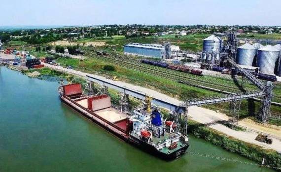 Transportul fluvial pe Prut și potențialul cheiurilor temporare - agroexpert.md