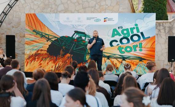 Agricultura 5.0 explorată de tineri la Târgul regional - Viitorul e AgriCOOL - agroexpert.md