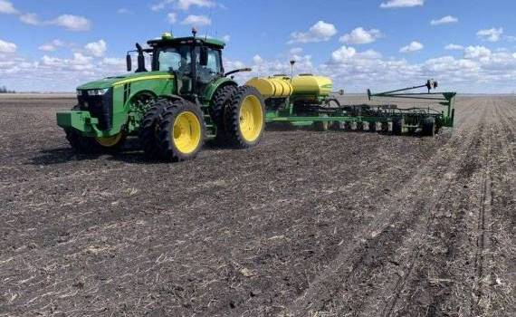 Campania de semănat sfecla de zahăr a început - AGROEXPERT.MD