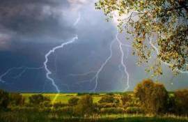 Cod galben de instabilitate atmosferică în Republica Moldova - agroexpert.md