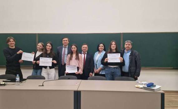 Studenții din Moldova, premiați  - agroexpert.md