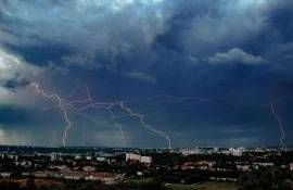 Cod galben de instabilitate atmosferică pe întreg teritoriul țării - agroexpert.md