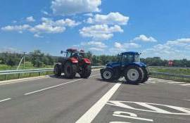 Stefanco, acuzat că a lovit un polițist cu tractorul. Ce spune deputatul - agroexpert.md