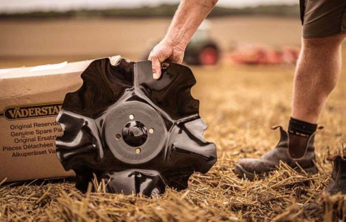 Ультраповерхностная обработка почвы с дисками CrossCutter Disc от VÄDERSTAD - agroexpert.md