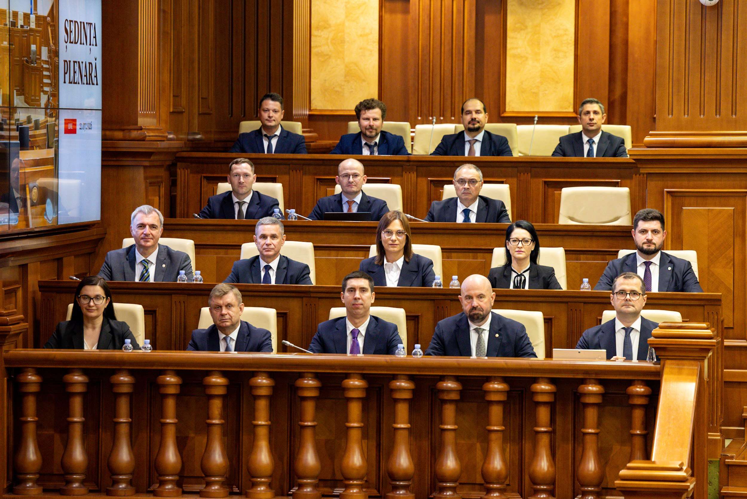 Guvernul Tofan a fost învestit cu votul a 53 de deputați - agroexpert.md