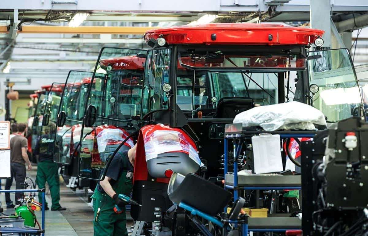 Zetor переносит производство тракторов из Европы в Азию - agroexpert.md