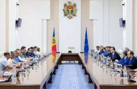 Criza motorinei: Tofan discută cu importatorii de carburanți - agreoxpert.md