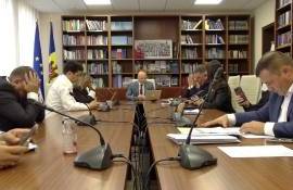 Scandal în Comisia parlamentară din cauza termenului de licențiere - agroexpert.md