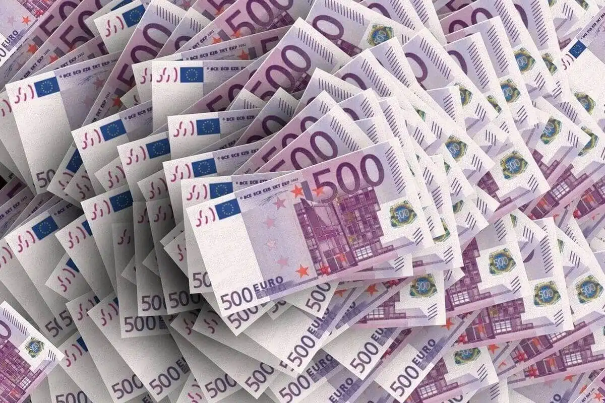 România a obținut un miliard de euro de la Comisia Europeană pentru IMM-uri. Cum vor fi împărțiți banii