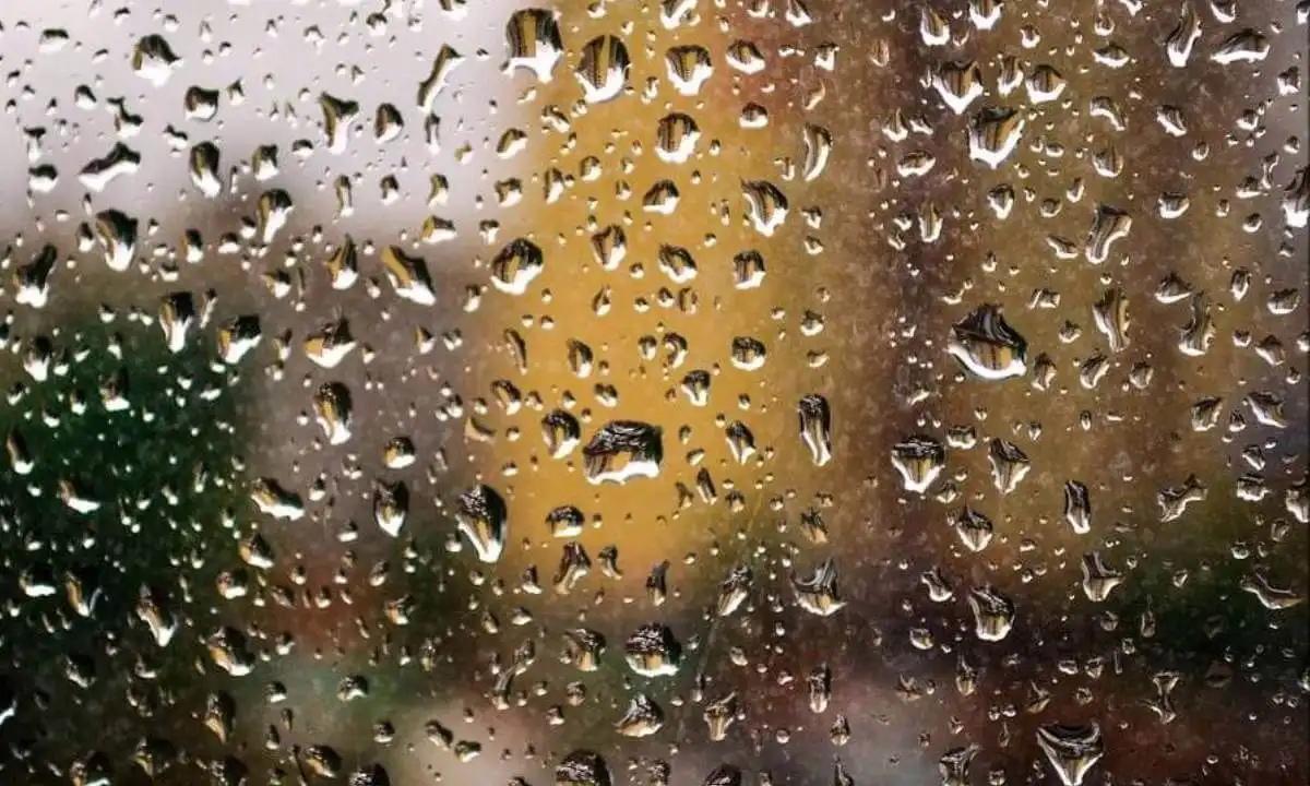 Ploile nu contenesc: Iată ce prognozează pentru astăzi meteorologii