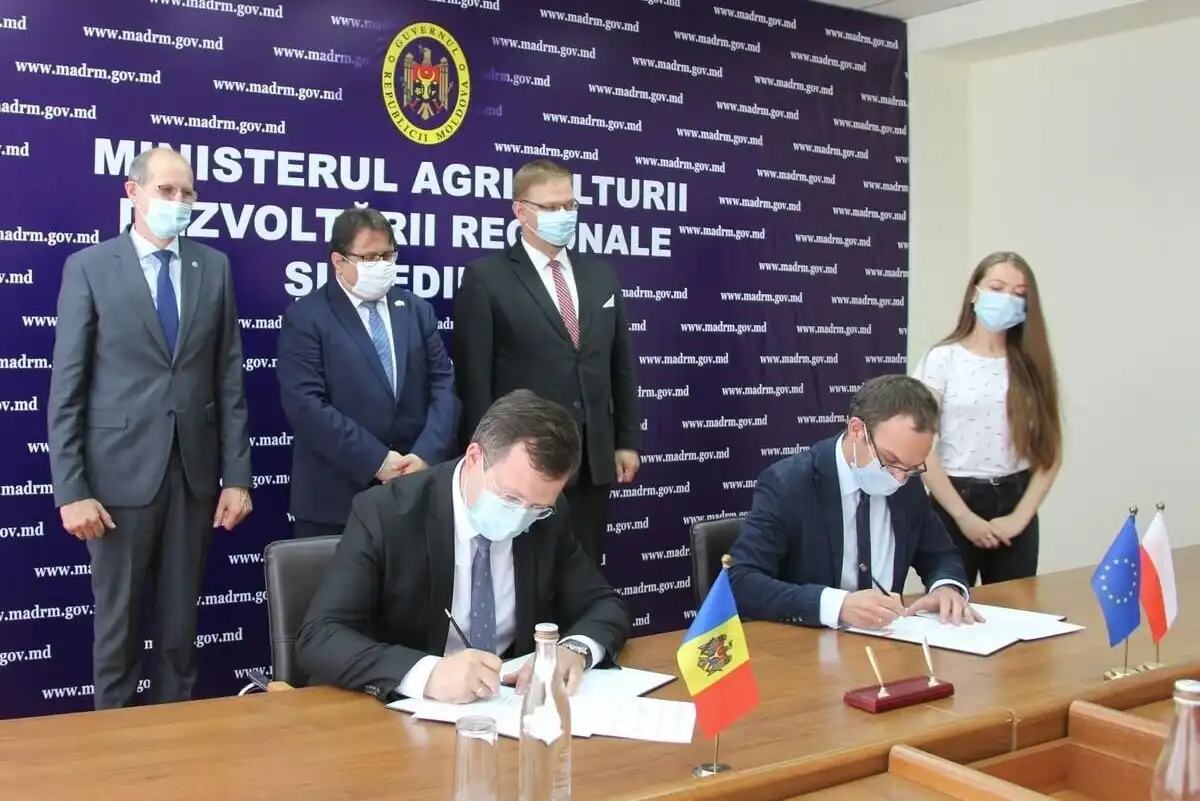 A fost semnat un memorandum de înțelegere pentru implementarea abordării LEADER în RM