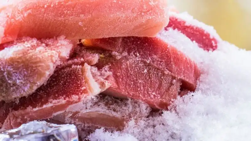 Коронавирус может сохраняться в замороженных продуктах на протяжении трёх недель