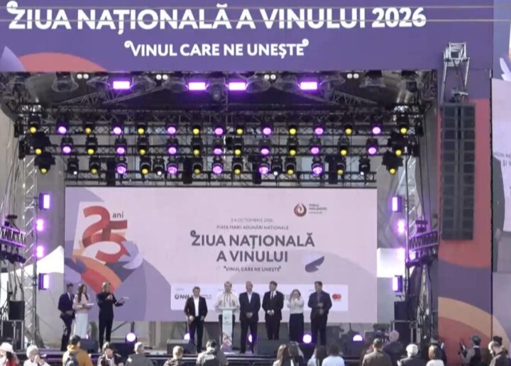 Vinul moldovenesc, celebrat la Chișinău: a început ediția cu numărul 25 a Zilei Naționale a Vinului