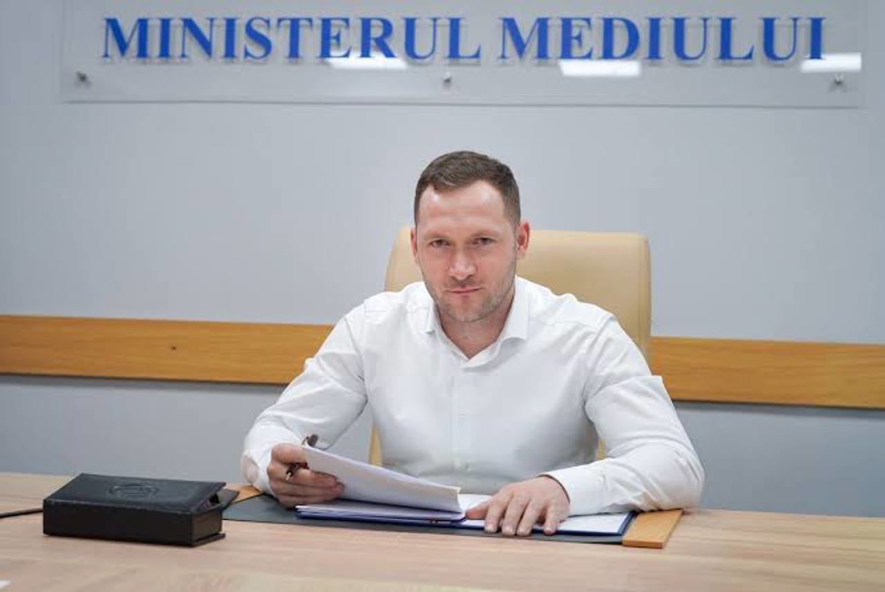 Prutul și Nistrul, la niveluri scăzute. Hajder: „Trebuie să ne obișnuim să captăm apă de la niveluri mult mai mici”