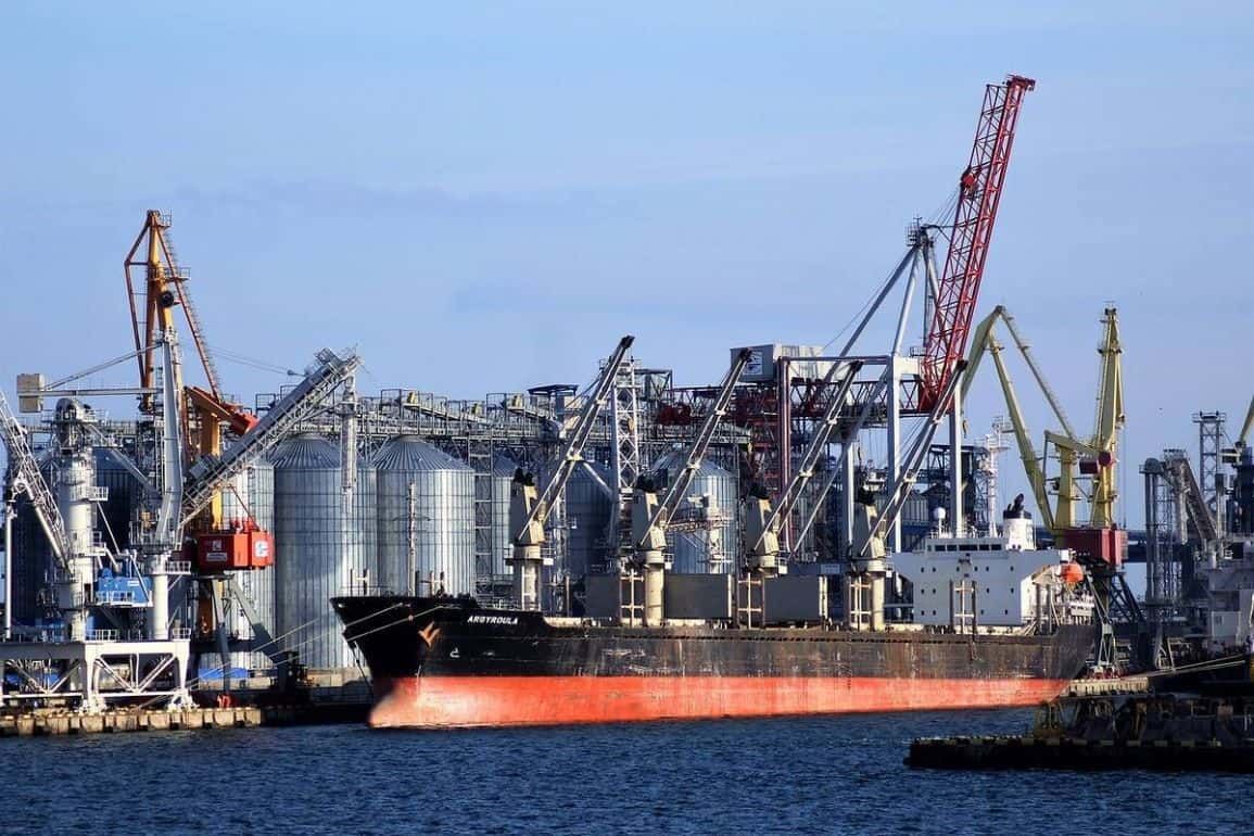 Ucraina și România își sporesc volumul exporturilor prin portul Constanța